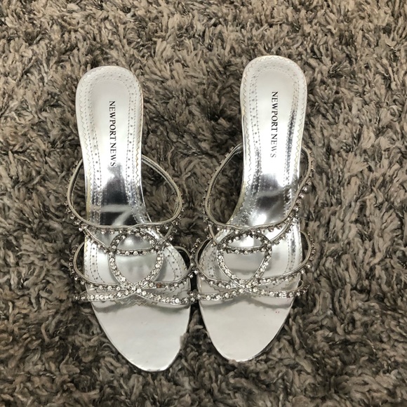 Newport News Shoes - Never worn- Silver Slip on Sandals
